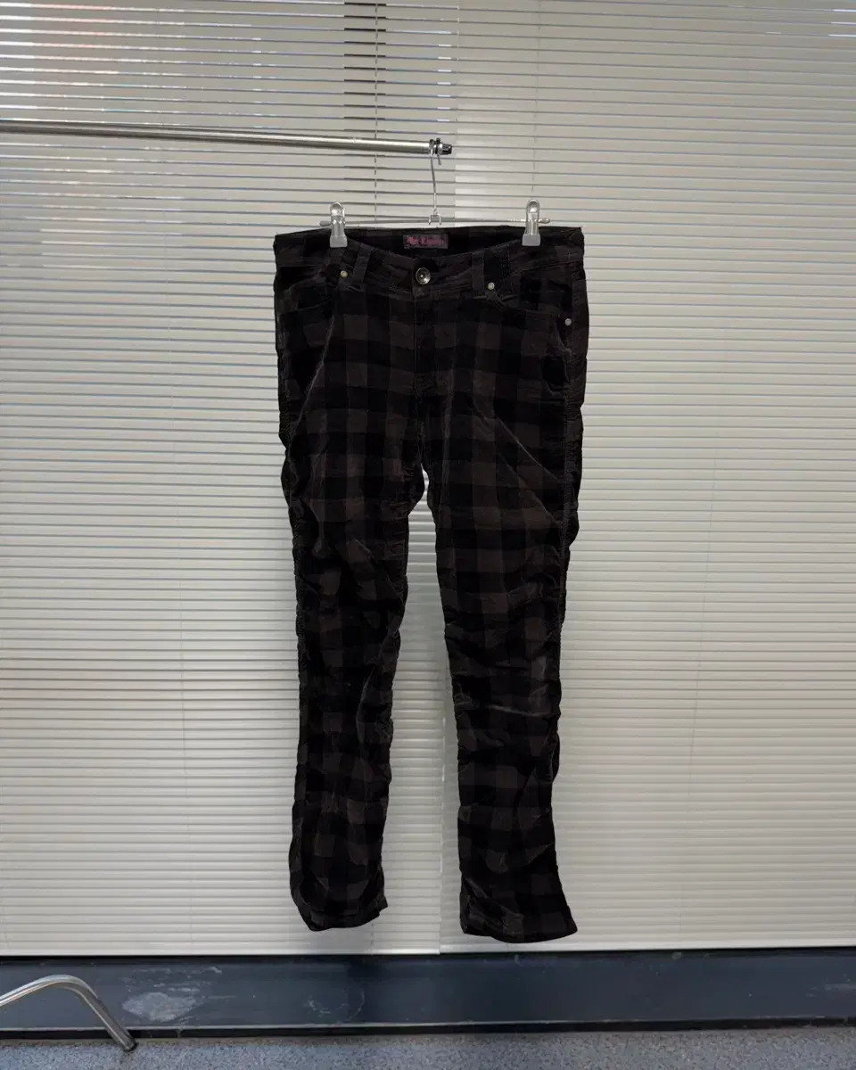 thumbnail-0